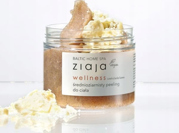 ZIAJA BALTIC HOME SPA Mellankornig kroppsskrubb choklad 300ml