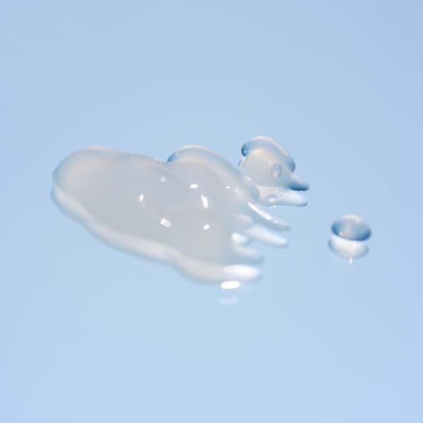 SKIN1004 Madagascar Centella Hyalu-Cica Blue Serum 50ml