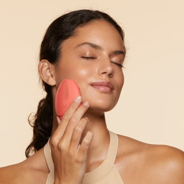 Oriflame Beam Sonic ansigtsrensebørste