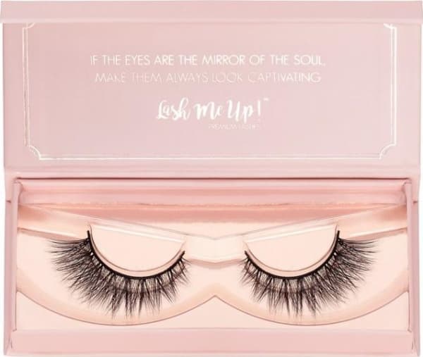 LASH ME UP! _False Eyelashes false eyelashes on the Marry Me strip 1 pair