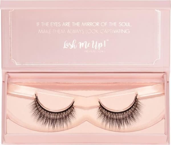 LASH ME UP! _False Eyelashes false eyelashes on the Born This Way strip 1 pair