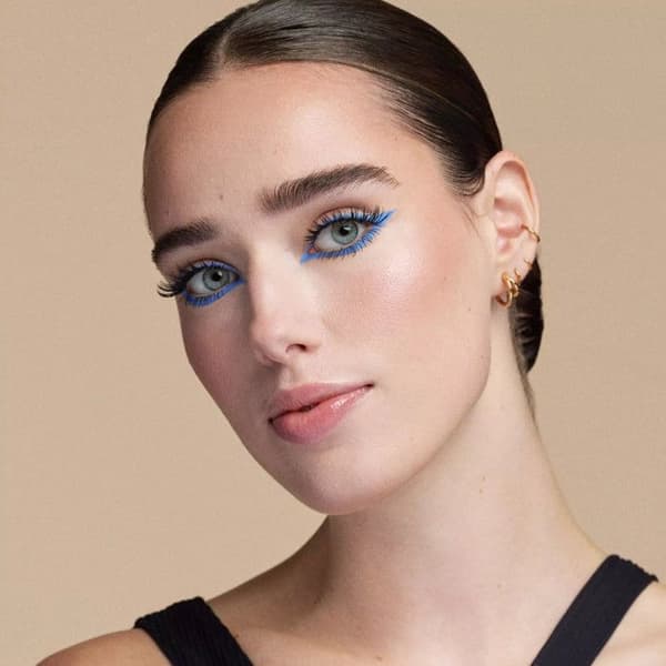 Falska fransar - Catrice - Faked Big Volume Lashes - Svart - Lätt applicering - Återanvändbara