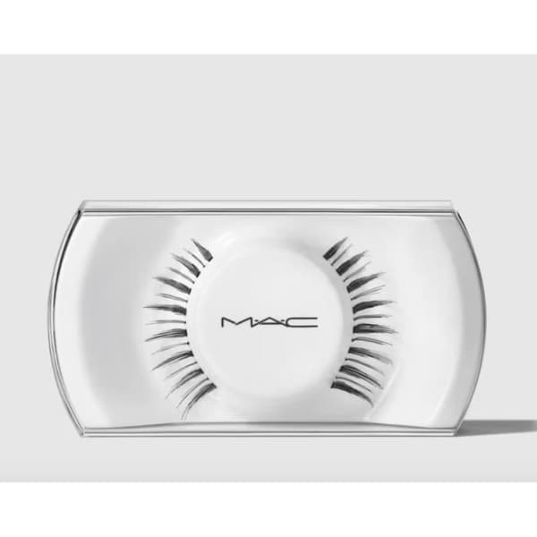 MAC Cosmetics GRATIS SPIRIT LASH 7 PAR FALSKA ÖGONFRANS Voluminöst utseende