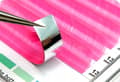 Miniatyrbild 4 av 11: Färgade ögonfransar 8-13 mm, böjda D, 12 remsor, ROSA