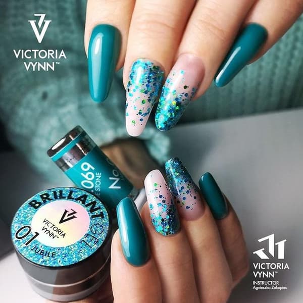 Victoria Vynn - Brilliant - 01 Jubile - Gelé