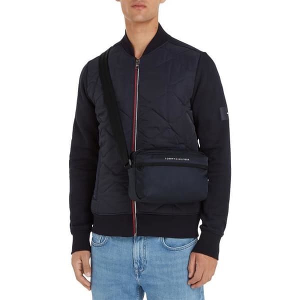 Tommy Hilfiger Accessoarväska blå TU Marine