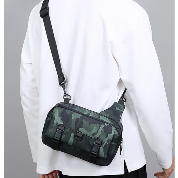 INF Brysttaske - Stilfuld og funktionel crossbody-taske