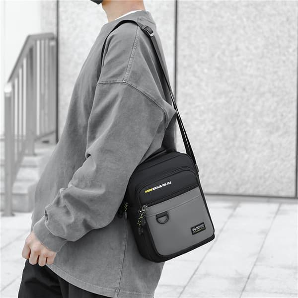 INF Herreveske, Vannbestandig Oxford Stoff Messenger Bag