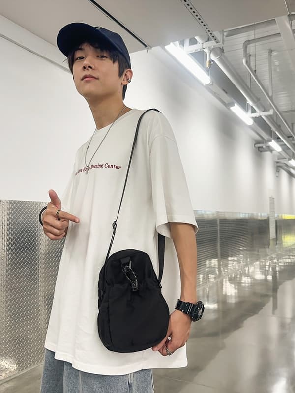INF Uusi naisten kangas crossbody -puhelinkassi