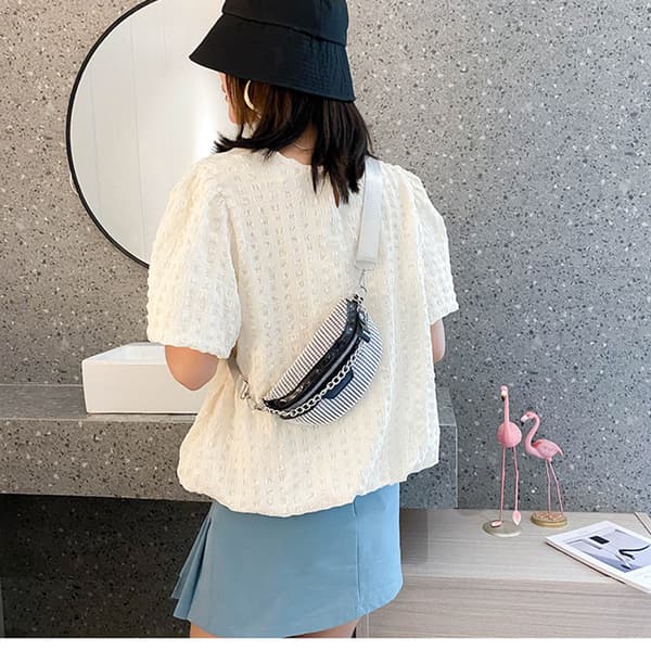 INF PU-läder Crossbody-väska för kvinnor