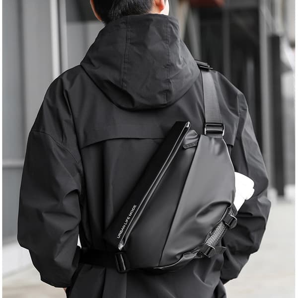 INF Magnetisk Sling Taske | Vandtæt Crossbody Brysttaske