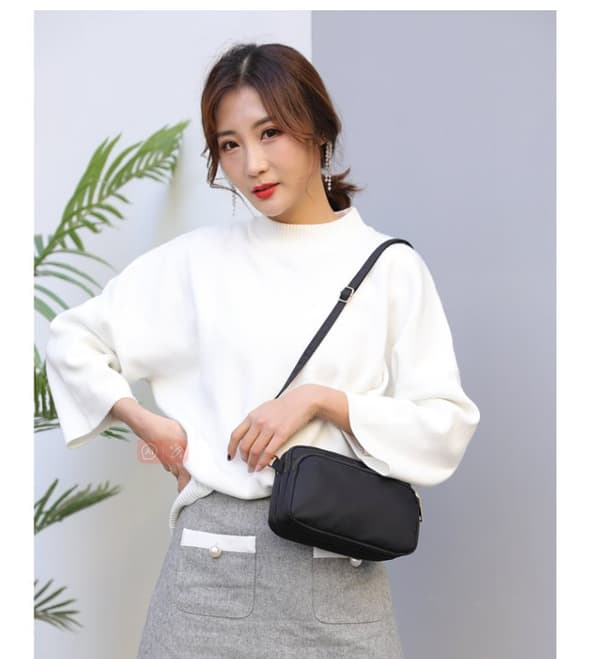 INF Nylon Crossbody Veske for kvinner, lett og vanntett