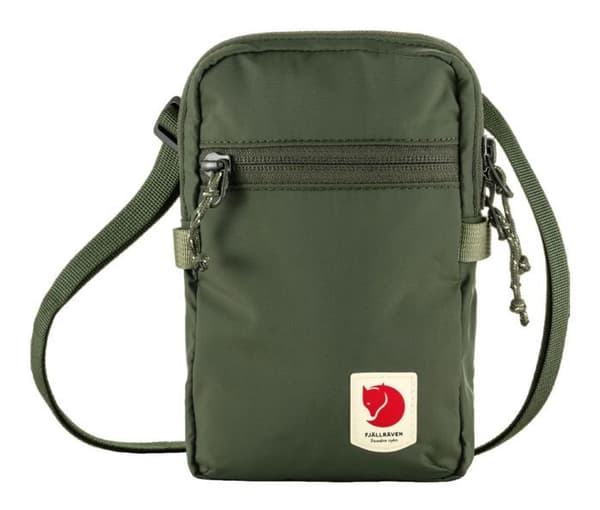 Fjällräven Axelväska i mörkgrön för kvinna och man - High Coast Pocket Mountain Green 282022