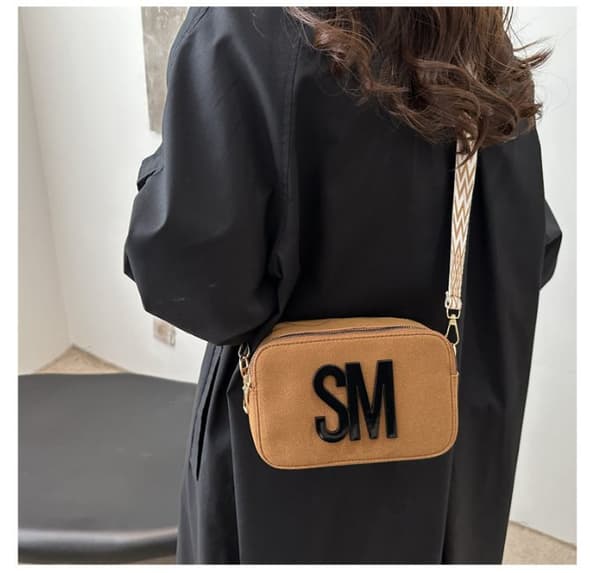 INF Snygg Brun Crossbody-väska för Kvinnor - Kameraväska Design