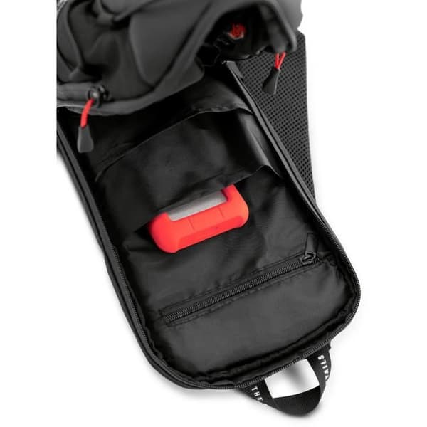 Axelväska Bröstficka USB-port Stöldskyddsdragkedja kombinationslås 11 fickor Vattentät (svart)