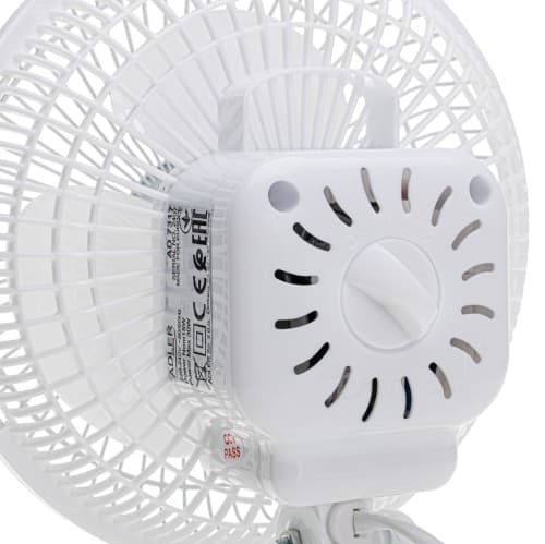 AD 7317 15 cm tuuletin klipsillä + alusta