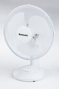 Pikkukuva 2 / 3: Pöytätuuletin Ravanson WT-1030 (valkoinen)