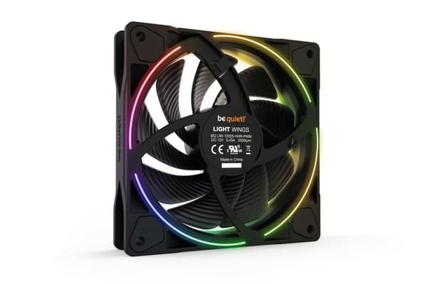 Vær stille! Light Wings PWM High-speed Triple Pack - Ventilatorhus