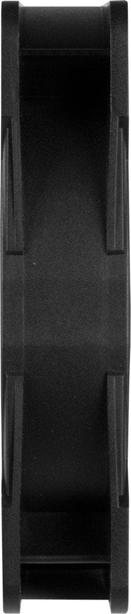 ARCTIC P12 Max - Tehokas 120 mm:n PWM-tuuletin - Tuuletin - 12 cm - 3300 rpm - 0,6 sone - 81,04 cfm - 137,69 m/h (ACFAN00280A)