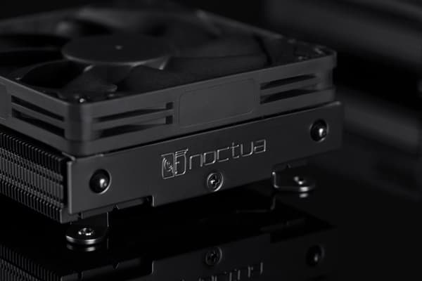 Noctua NH-L9i chromax.black Prosessorijäähdytin 9,2 cm