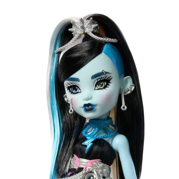 Monster High Scary Sweet Birthday Frankie Stein