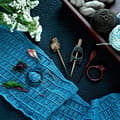 Miniatyrbild 2 av 2: Feutrine - ullfilz - filtkit Knitpro - KP20934 - Flora Sjal