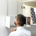 Miniatyrbild 11 av 11: BEGAGNAD Badrumsspegel med LED-ljus och 360º sikt InnovaGoods (Renoverade B)