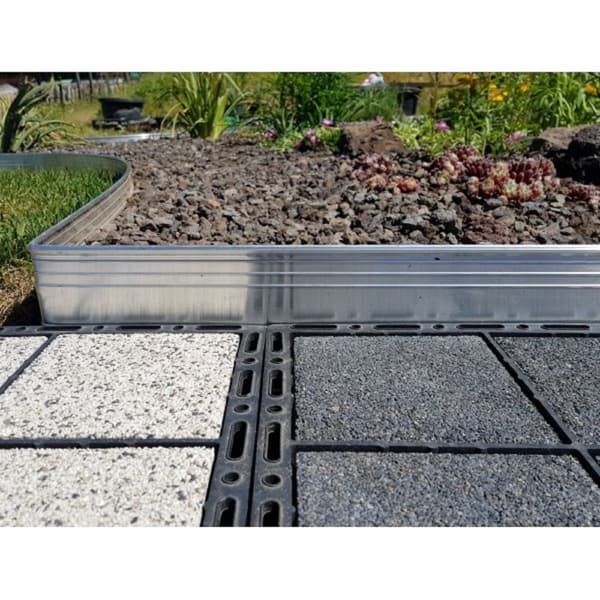 Kulma 90 astetta erittäin vahvalle alumiinille Alennusreuna 24cm