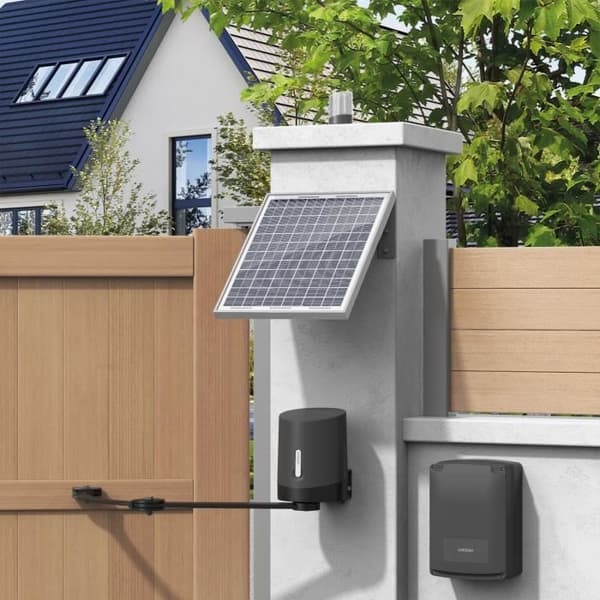 Universal solcellssats för grindmotorisering - AVIDSEN - 12 V och 24 V