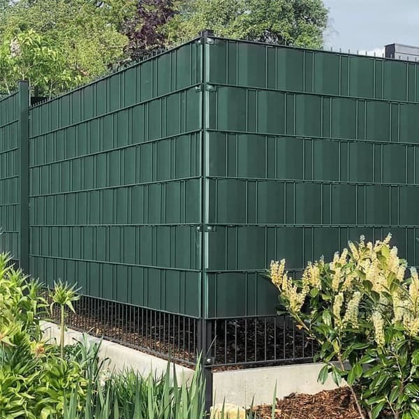 Avskärmning - XMTECH - 65m x 19cm - Anti-kikar PVC-film - 30 fästen - Grön