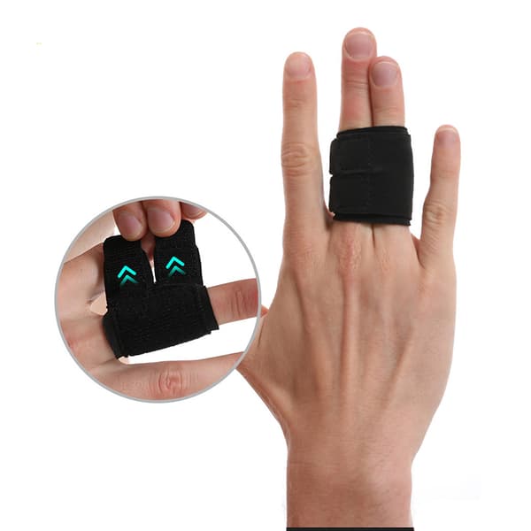 INF Sports Finger Support Sleeve - Svart