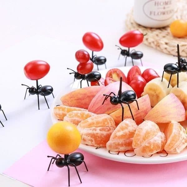 Förrättsstickor - Ej specificerad - Myror - 12 stycken - ABS - 4,5 x 4 x 5 cm