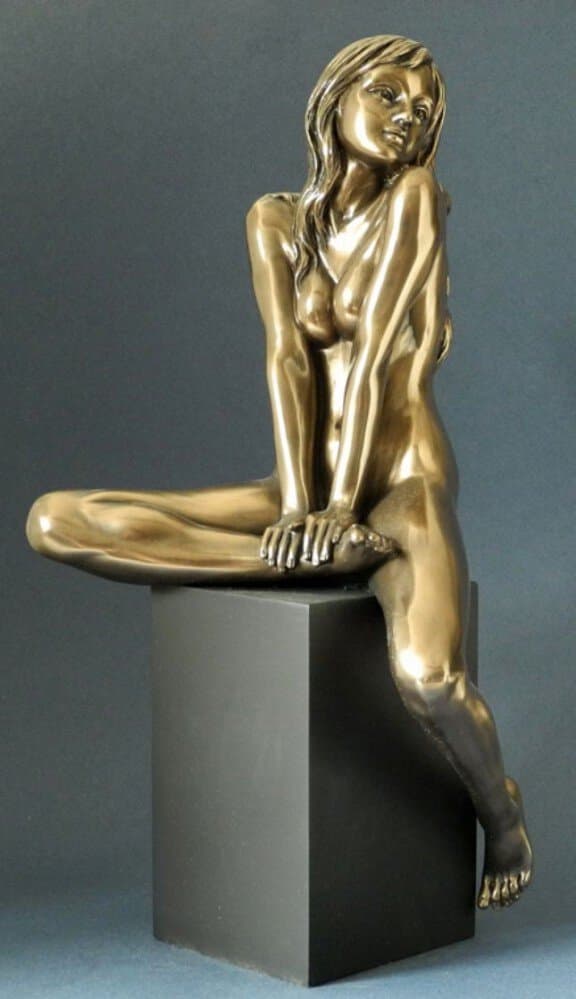 Statue: Body Talk Woman 37 cm