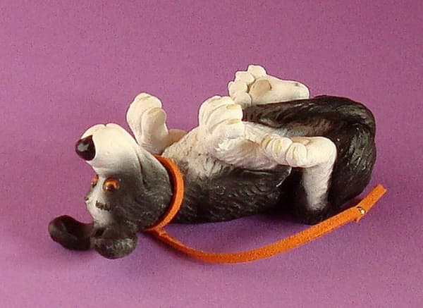 Figurine: Small dog - Rufus 'Roll Over!'