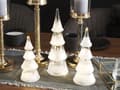Miniatyrbilde 2 av 6: Sett med 3 Dekorative Juletrær Hvite LED-figurer Glass med LED-belysning Festlig Julepynt til Høytiden