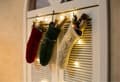 Miniatyrbillede 4 af 5: INF Store nålespids julestrømper til julefest Bondegårdsdekorationer