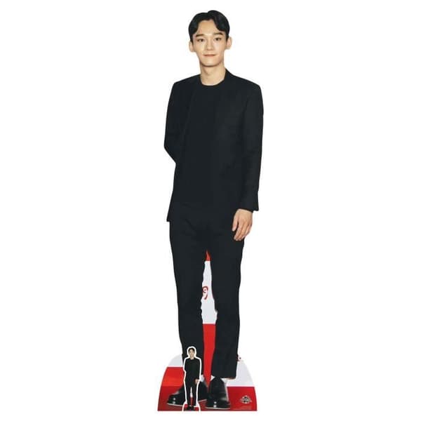 Pappfigur - Exo - Chen - 178 cm - Ultralätt - Inredning