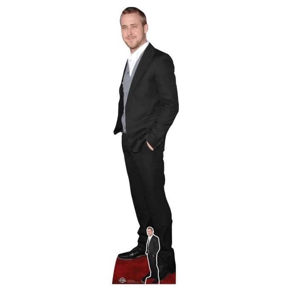 Pappfigur - Ryan Gosling - Svart kostym - 185 cm - Ultralätt - Inredning