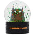 Miniatyrbild 3 av 3: Snow Globe - HALF MOON BAY - Jurassic Park - Vit - Inomhus - 8x5,8x5,8 cm