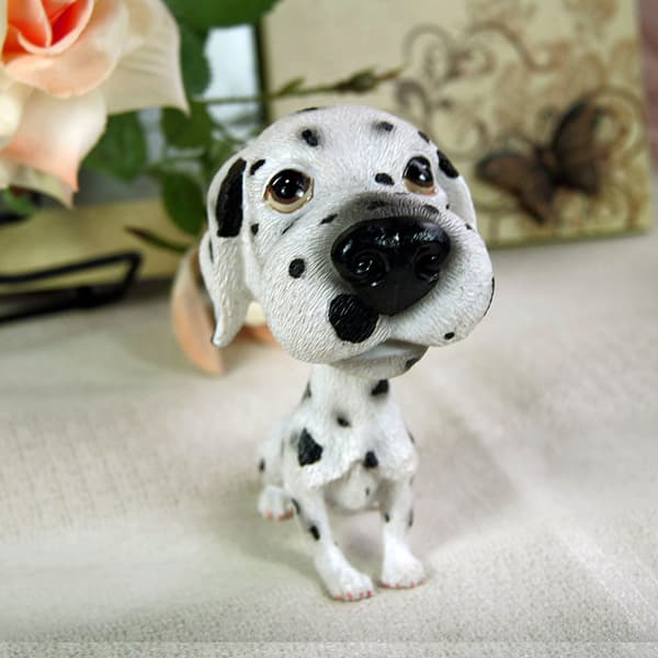 INF Hund modell bil interiör skakar huvudet prydnader Dalmatian