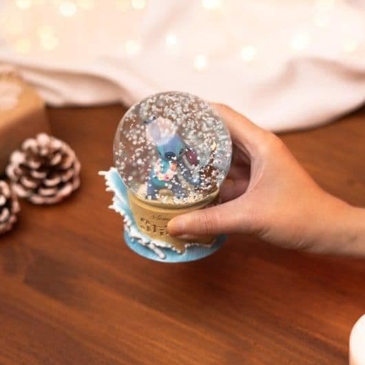 STITCH - SURF - SNOW GLOBE 80MM GRUPO ERIK BN003