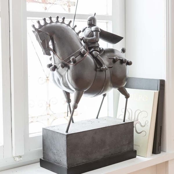 Dekoration riddare svart - Kare Design - Lackerad stål - 72 cm - Samtida design - Dekorativa objekt