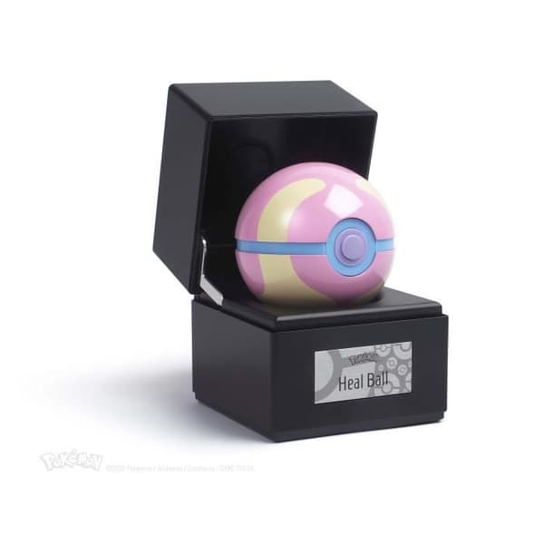 Poke Ball Replica - Pokemon - Heal Ball - Metall - Flerfärgad - Dekorativ