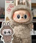 Pikkukuva 3 / 9: Labubu-keräilyfiguuri – Blind Box -sarja 1 (1 kpl, 17 cm, satunnainen sisältö) – POP MART