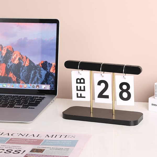 INF Moderne minimalistisk treornament - Evighetskalender Sort