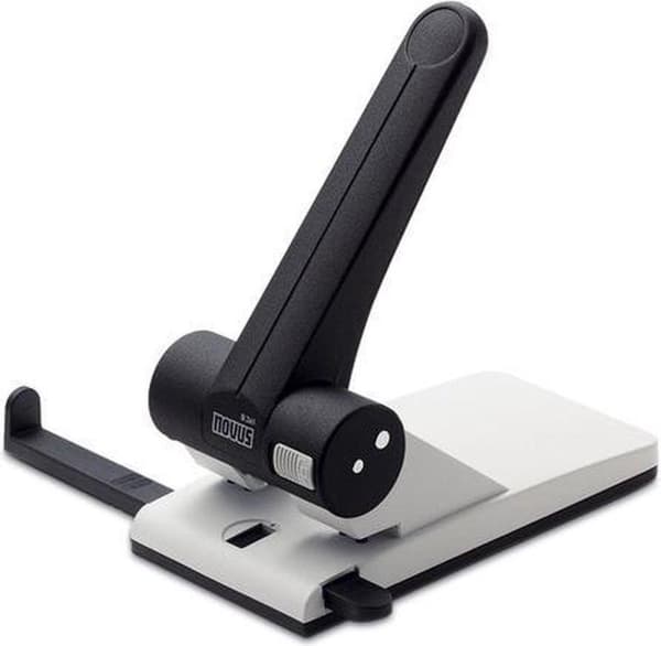 Novus-viilarei'itin 025-0266 Arkkien lukumäärä (max.): 65 arkkia (80 gsm) Vaaleanharmaa, Jet Black
