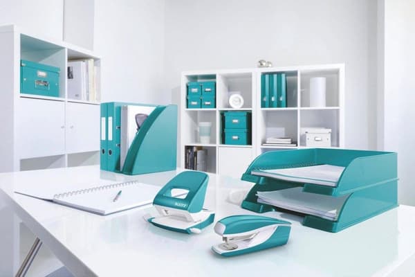 Leitz WOW Häftapparat 5502 NeXXt - Kapacitet 30 ark - Inkluderar häftklamrar - GS-Safe Testad - För kontor och hemarbete - Perfekt för hemmakontor - I