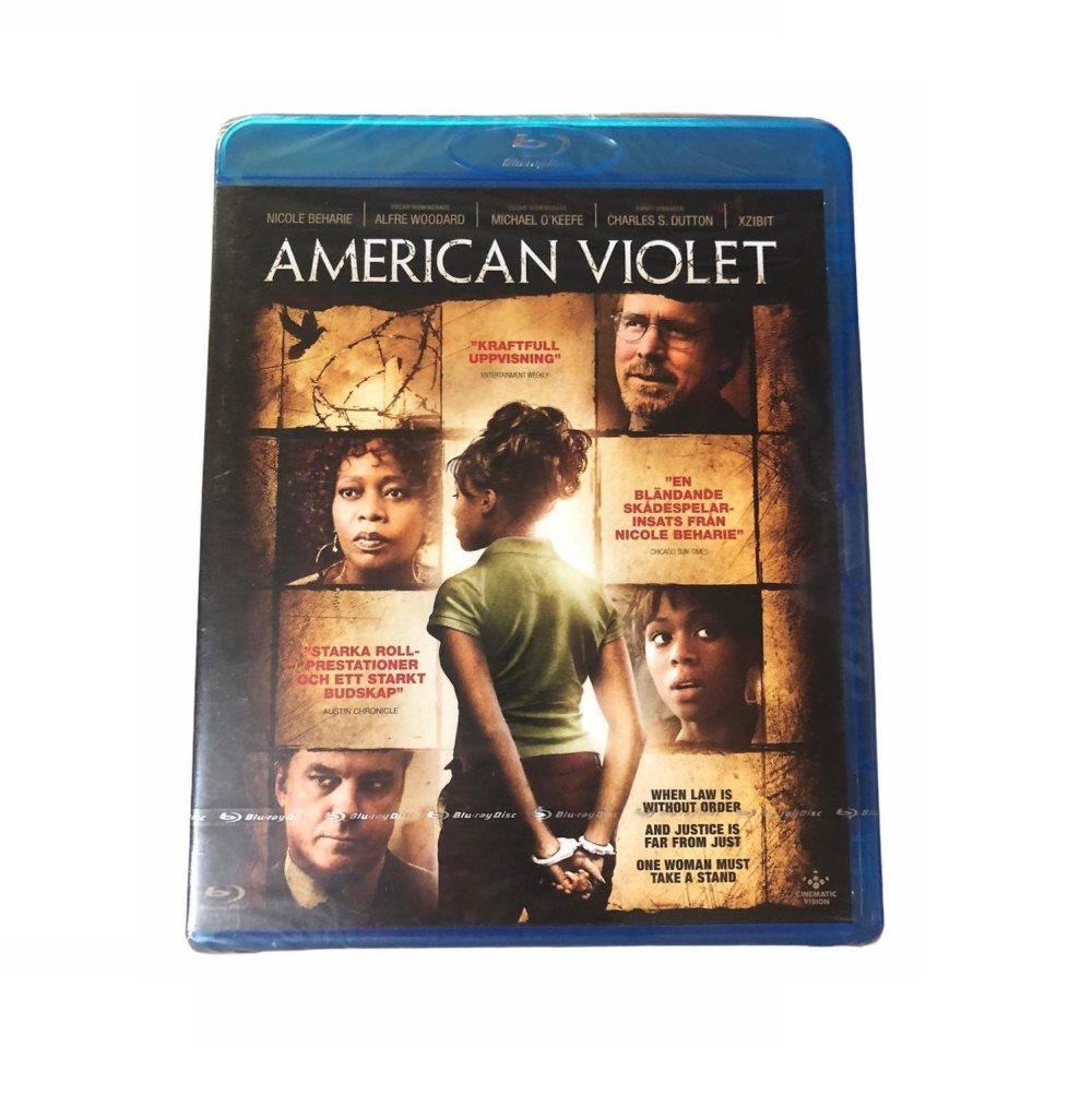 Inplastad American Violet Micole Beharie Michael Okeefe (Svenska versionen)