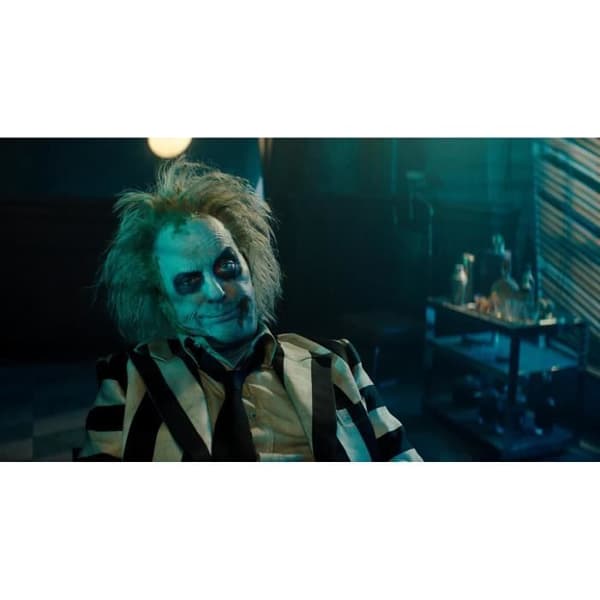 Beetlejuice DVD - Michael Keaton, Winona Ryder, Jenna Ortega