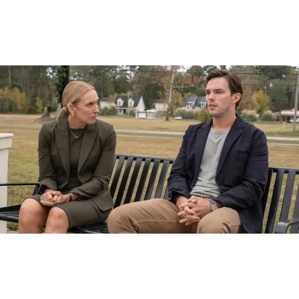 SteelBook Juré N2 Blu-Ray - Film med Nicholas Hoult, Toni Collette, Zoey Deutch